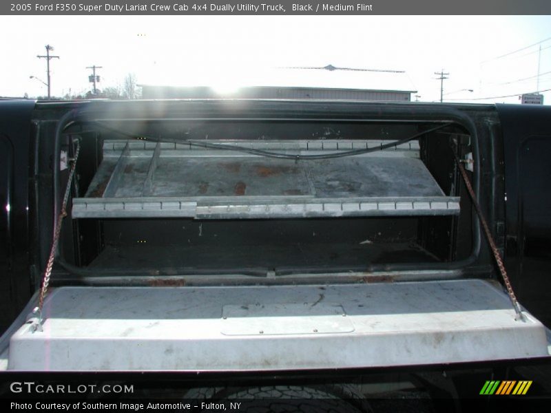 Black / Medium Flint 2005 Ford F350 Super Duty Lariat Crew Cab 4x4 Dually Utility Truck