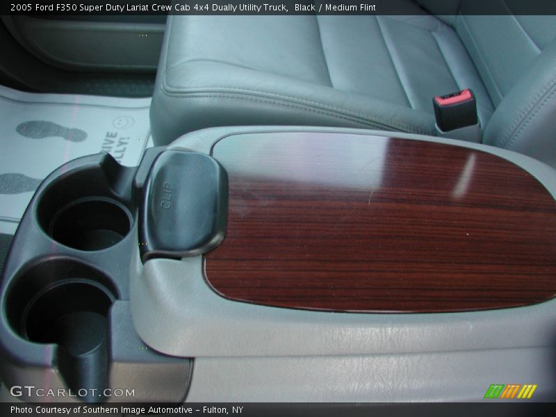 Black / Medium Flint 2005 Ford F350 Super Duty Lariat Crew Cab 4x4 Dually Utility Truck