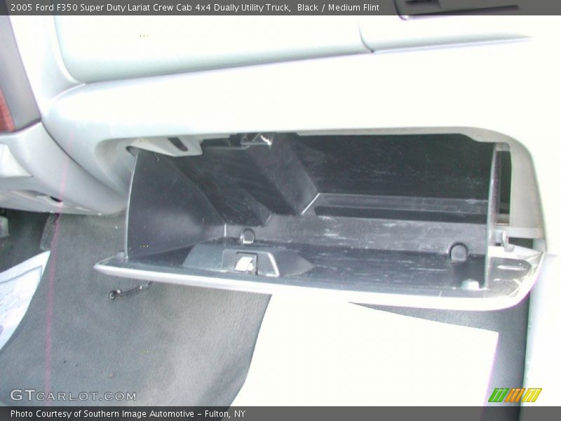 Black / Medium Flint 2005 Ford F350 Super Duty Lariat Crew Cab 4x4 Dually Utility Truck