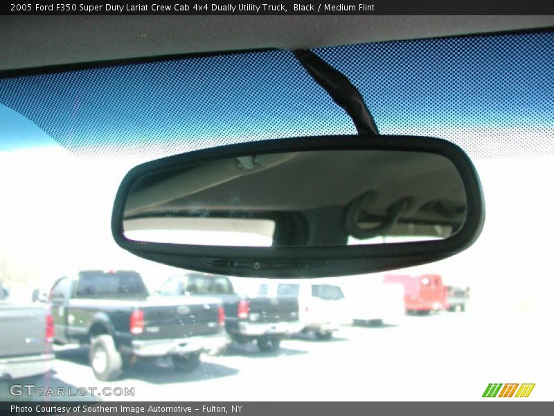 Black / Medium Flint 2005 Ford F350 Super Duty Lariat Crew Cab 4x4 Dually Utility Truck