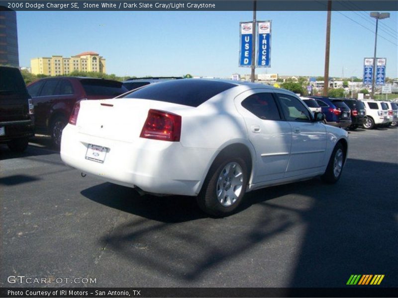 Stone White / Dark Slate Gray/Light Graystone 2006 Dodge Charger SE