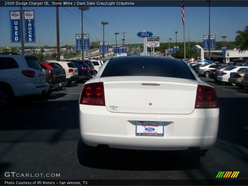 Stone White / Dark Slate Gray/Light Graystone 2006 Dodge Charger SE