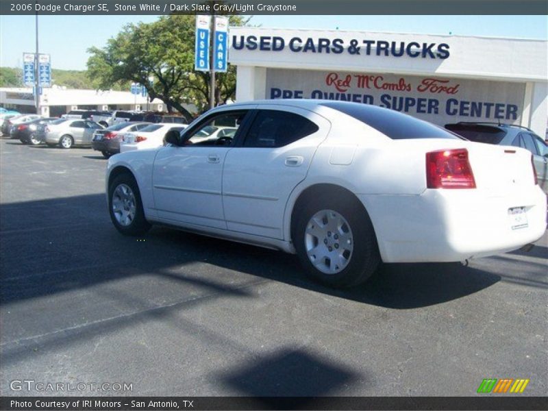 Stone White / Dark Slate Gray/Light Graystone 2006 Dodge Charger SE