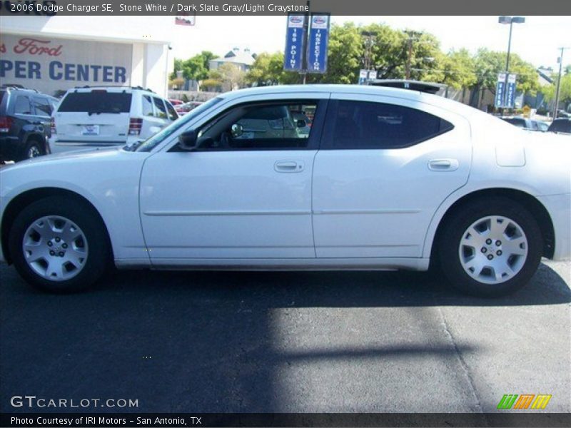 Stone White / Dark Slate Gray/Light Graystone 2006 Dodge Charger SE
