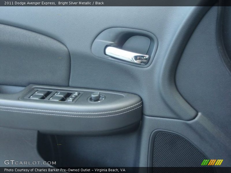 Bright Silver Metallic / Black 2011 Dodge Avenger Express