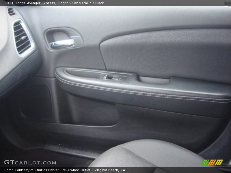 Bright Silver Metallic / Black 2011 Dodge Avenger Express