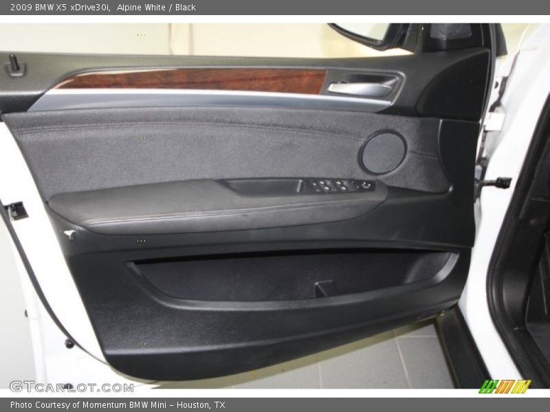 Alpine White / Black 2009 BMW X5 xDrive30i