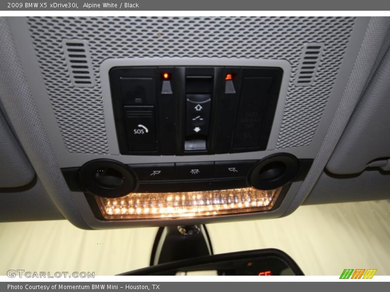Alpine White / Black 2009 BMW X5 xDrive30i