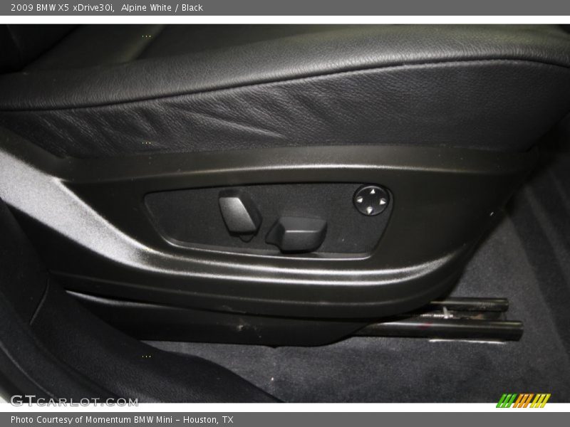 Alpine White / Black 2009 BMW X5 xDrive30i