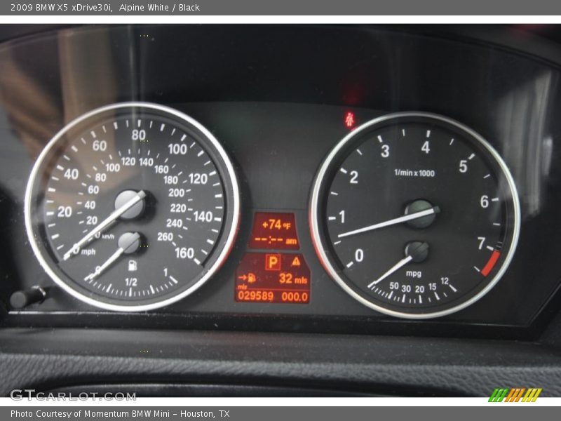 Alpine White / Black 2009 BMW X5 xDrive30i