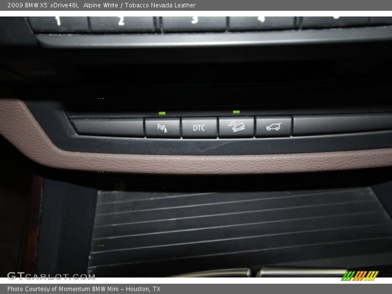 Alpine White / Tobacco Nevada Leather 2009 BMW X5 xDrive48i