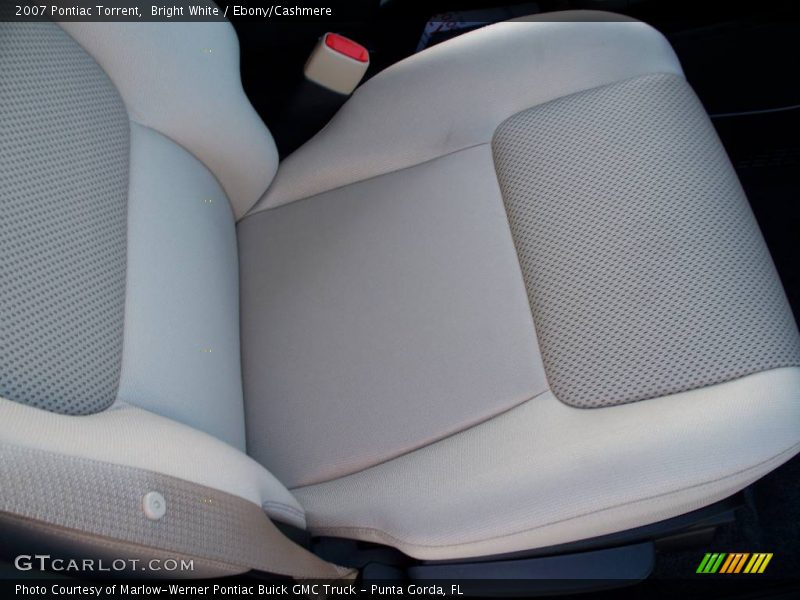 Bright White / Ebony/Cashmere 2007 Pontiac Torrent