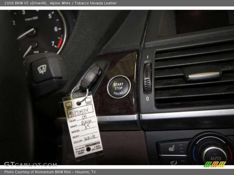 Alpine White / Tobacco Nevada Leather 2009 BMW X5 xDrive48i
