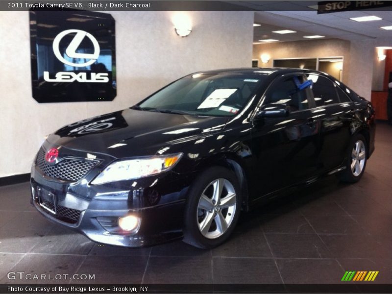 Black / Dark Charcoal 2011 Toyota Camry SE V6