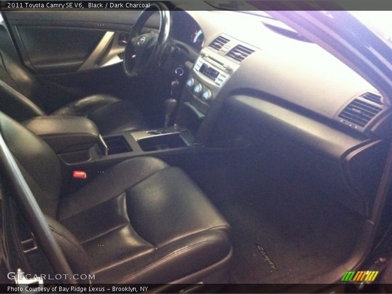 Black / Dark Charcoal 2011 Toyota Camry SE V6