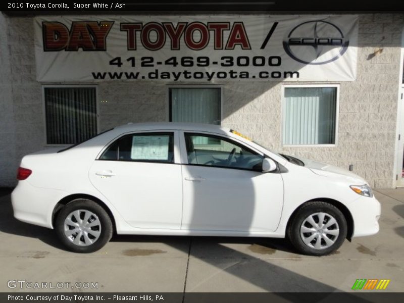 Super White / Ash 2010 Toyota Corolla