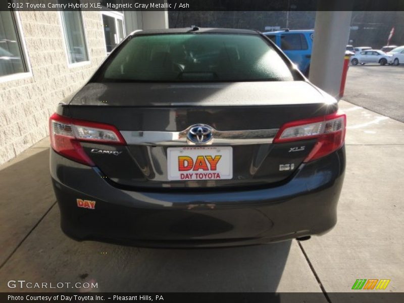 Magnetic Gray Metallic / Ash 2012 Toyota Camry Hybrid XLE