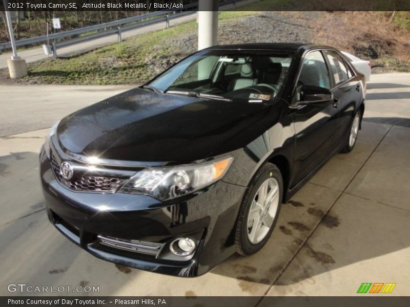 Attitude Black Metallic / Black/Ash 2012 Toyota Camry SE