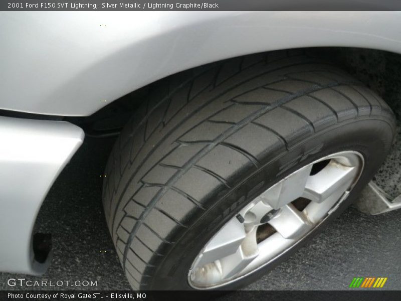 Silver Metallic / Lightning Graphite/Black 2001 Ford F150 SVT Lightning