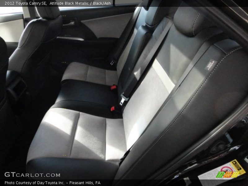 Attitude Black Metallic / Black/Ash 2012 Toyota Camry SE