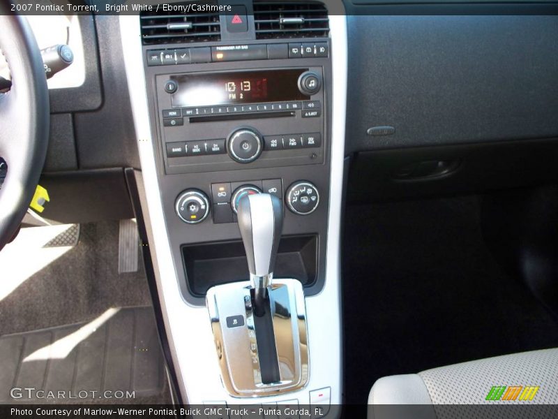 Bright White / Ebony/Cashmere 2007 Pontiac Torrent
