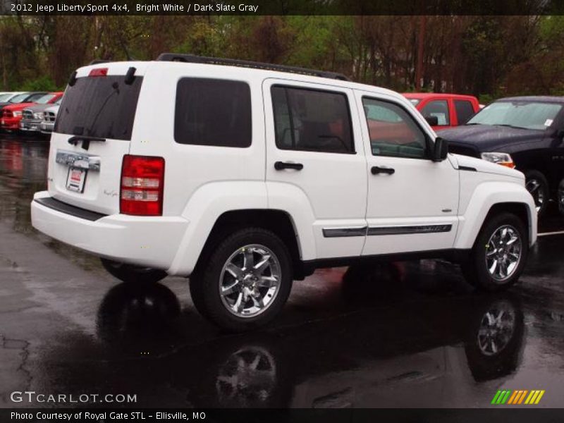 Bright White / Dark Slate Gray 2012 Jeep Liberty Sport 4x4