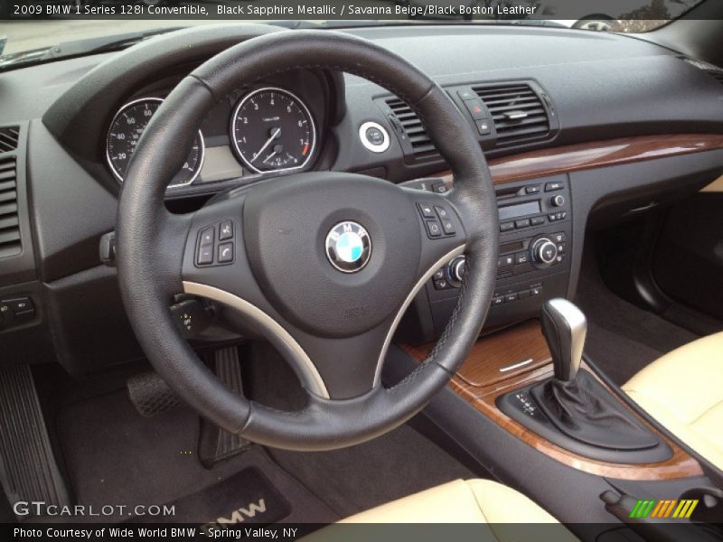 Dashboard of 2009 1 Series 128i Convertible