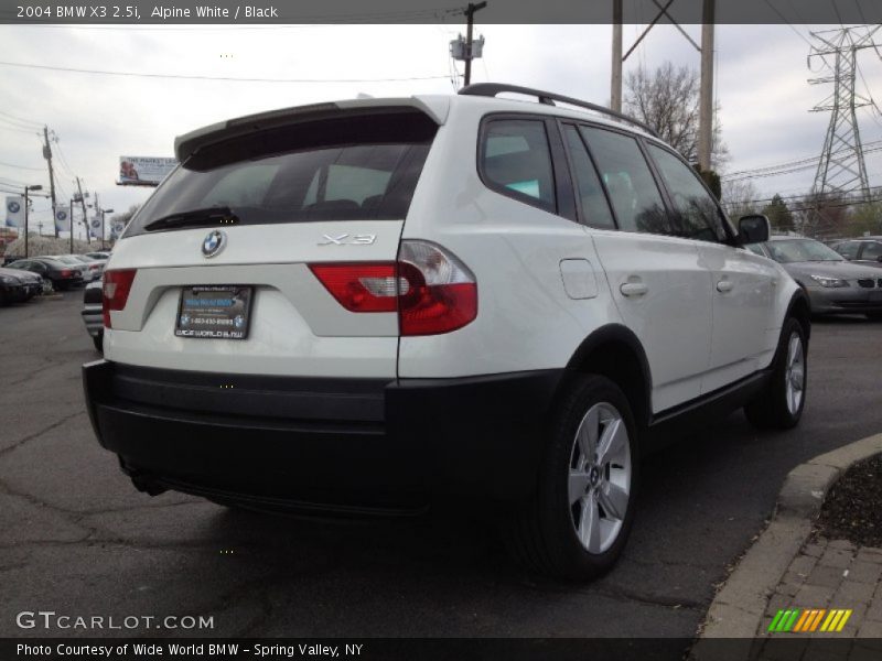 Alpine White / Black 2004 BMW X3 2.5i