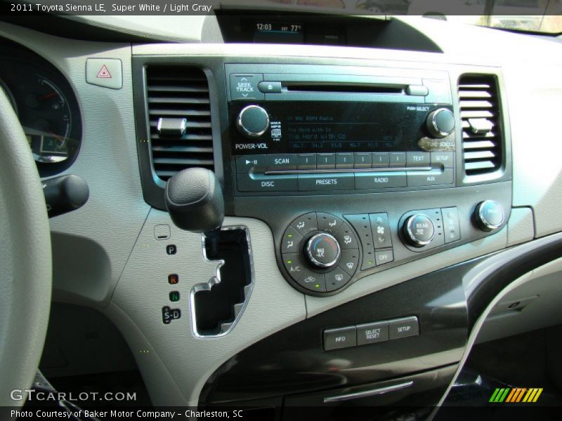 Super White / Light Gray 2011 Toyota Sienna LE