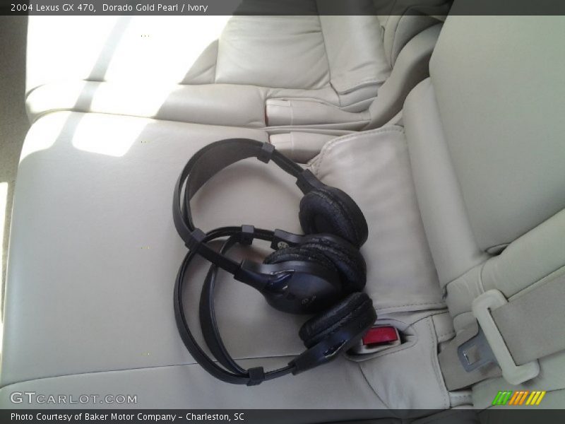 Dorado Gold Pearl / Ivory 2004 Lexus GX 470