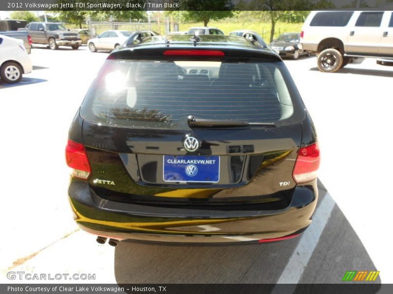 Black / Titan Black 2012 Volkswagen Jetta TDI SportWagen