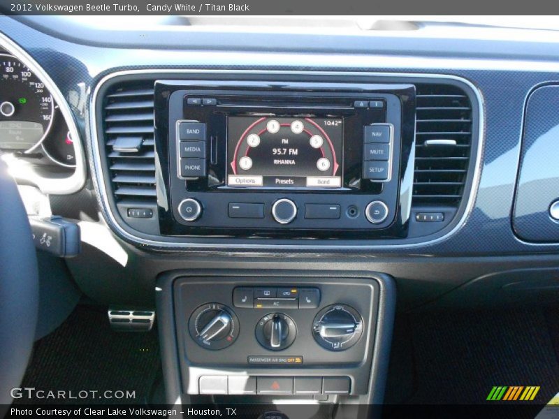 Candy White / Titan Black 2012 Volkswagen Beetle Turbo