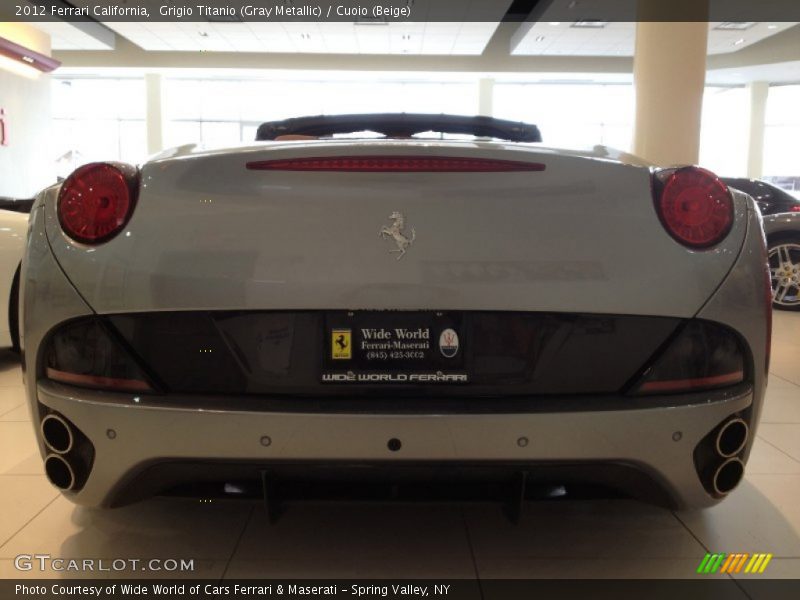 Grigio Titanio (Gray Metallic) / Cuoio (Beige) 2012 Ferrari California