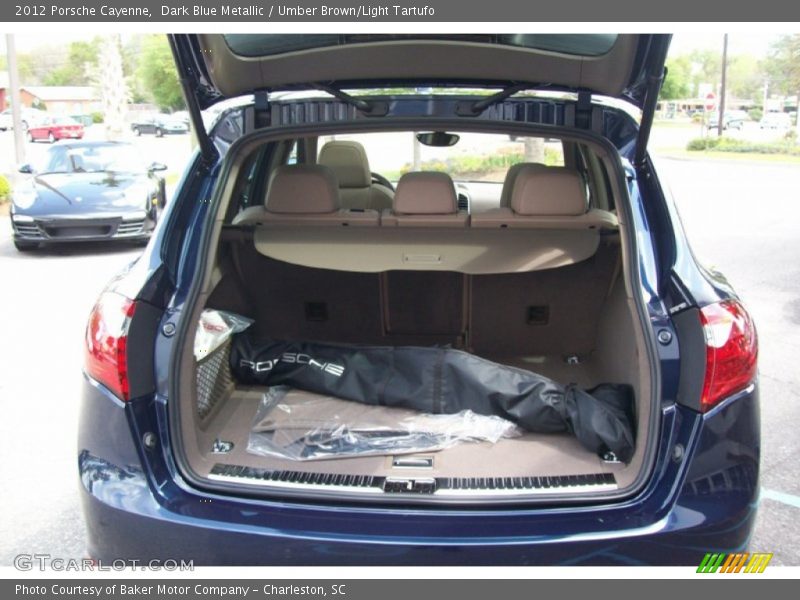Dark Blue Metallic / Umber Brown/Light Tartufo 2012 Porsche Cayenne