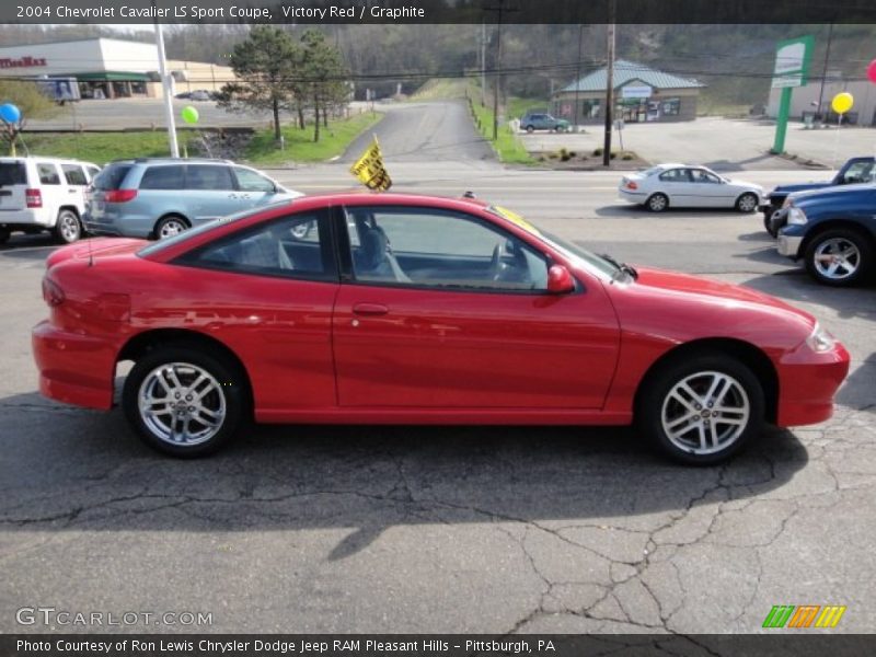 Victory Red / Graphite 2004 Chevrolet Cavalier LS Sport Coupe