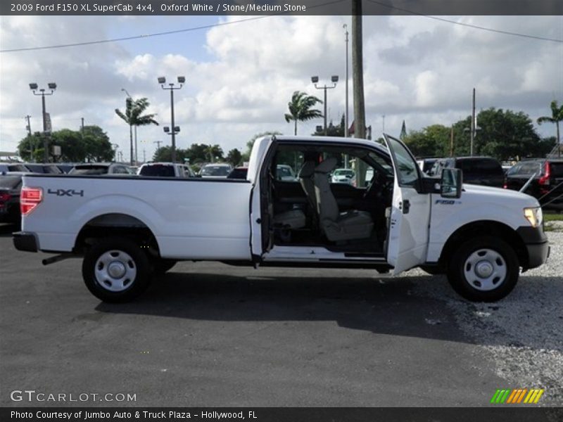 Oxford White / Stone/Medium Stone 2009 Ford F150 XL SuperCab 4x4