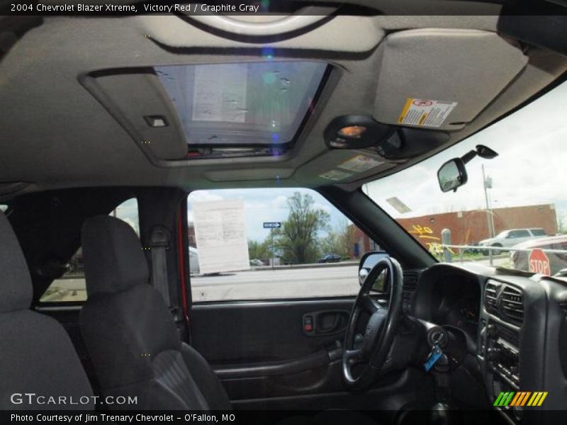 Victory Red / Graphite Gray 2004 Chevrolet Blazer Xtreme