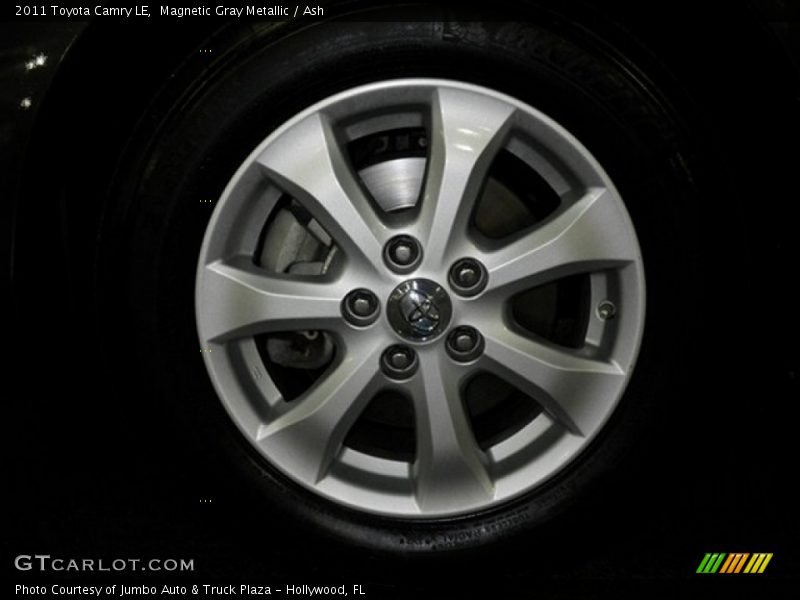 Magnetic Gray Metallic / Ash 2011 Toyota Camry LE