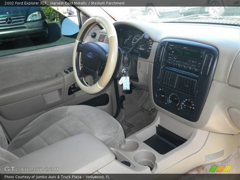 Harvest Gold Metallic / Medium Parchment 2002 Ford Explorer XLT
