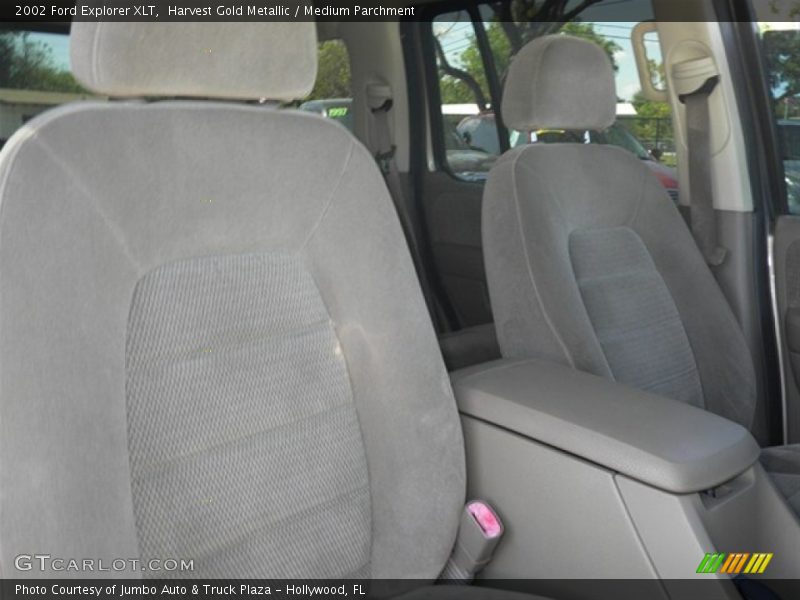 Harvest Gold Metallic / Medium Parchment 2002 Ford Explorer XLT