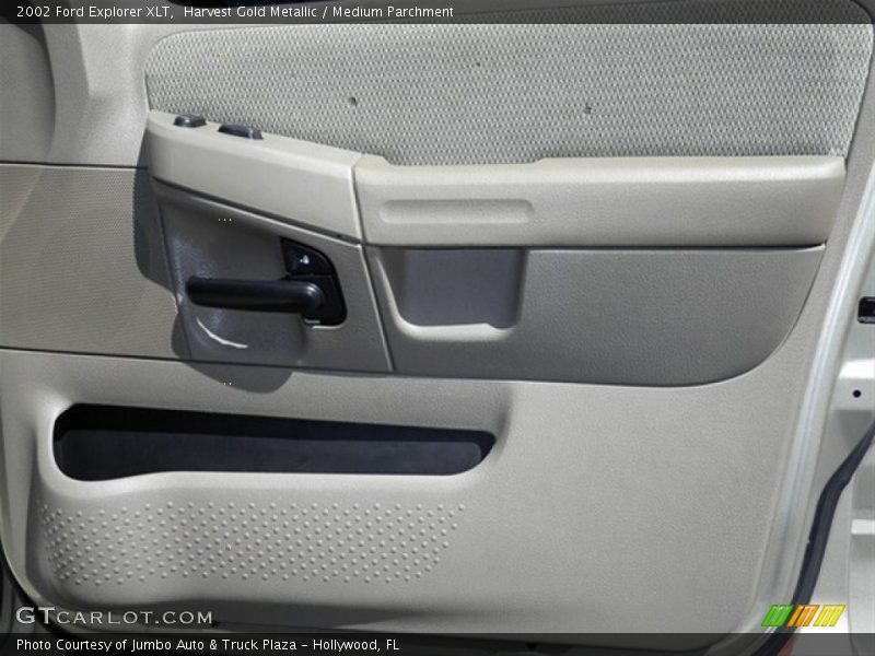 Harvest Gold Metallic / Medium Parchment 2002 Ford Explorer XLT