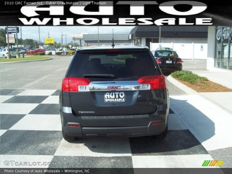 Cyber Gray Metallic / Light Titanium 2010 GMC Terrain SLE