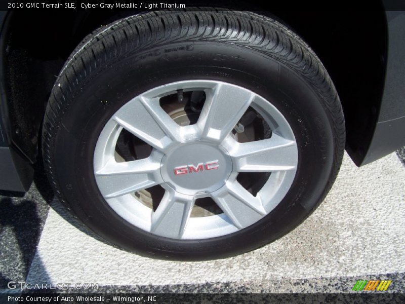 Cyber Gray Metallic / Light Titanium 2010 GMC Terrain SLE