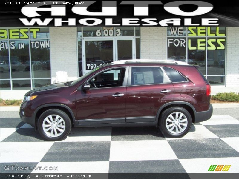 Dark Cherry / Black 2011 Kia Sorento EX V6