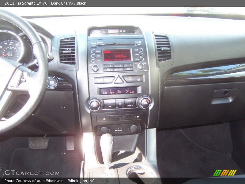 Dark Cherry / Black 2011 Kia Sorento EX V6