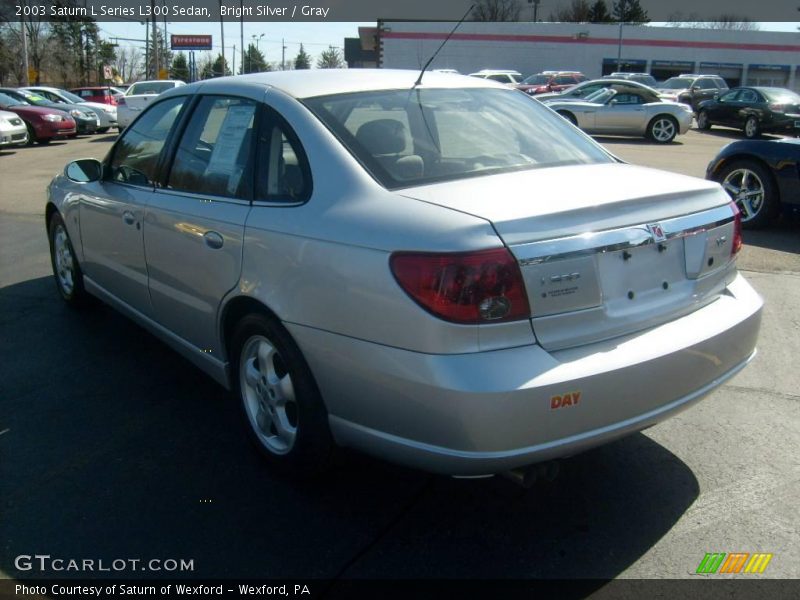 Bright Silver / Gray 2003 Saturn L Series L300 Sedan