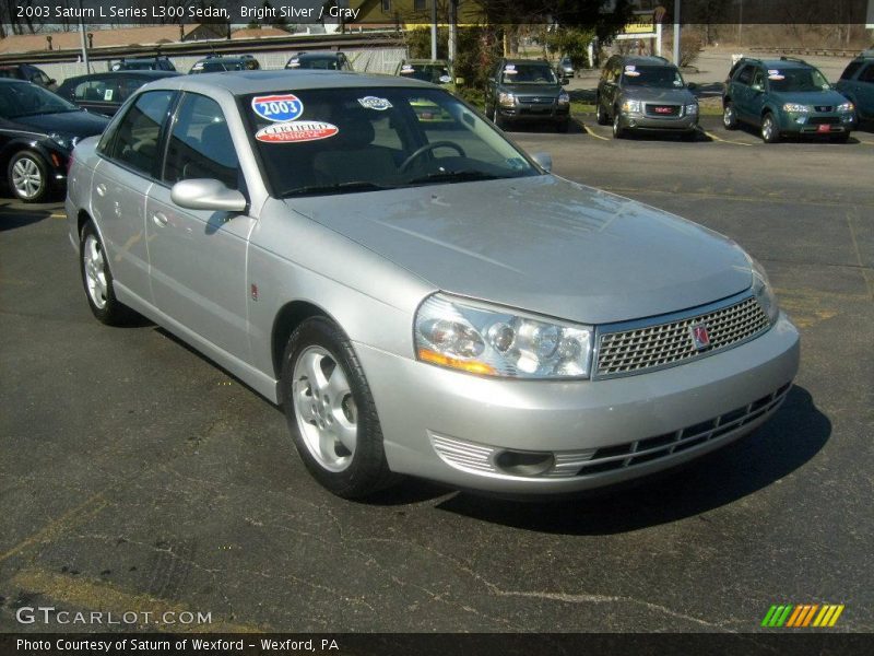 Bright Silver / Gray 2003 Saturn L Series L300 Sedan