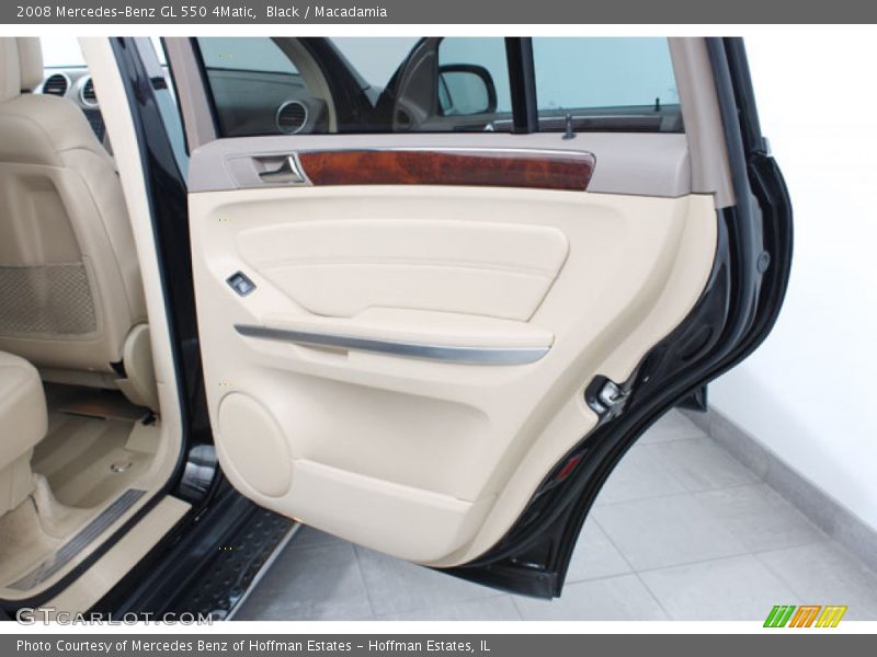Black / Macadamia 2008 Mercedes-Benz GL 550 4Matic