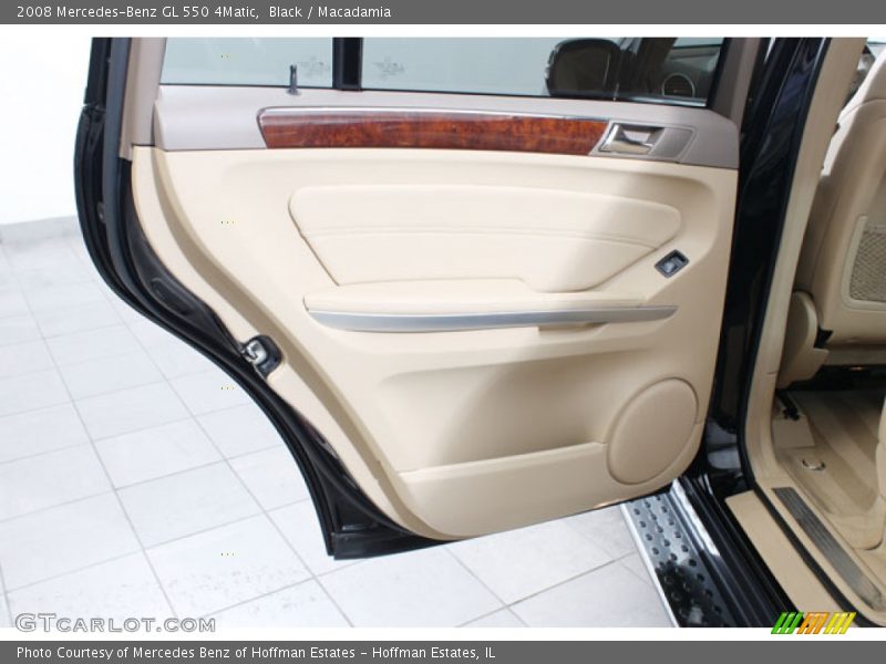Black / Macadamia 2008 Mercedes-Benz GL 550 4Matic
