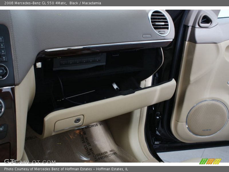Black / Macadamia 2008 Mercedes-Benz GL 550 4Matic